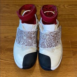 Jordan 20’s (White Lazer OG) Size 9 no box